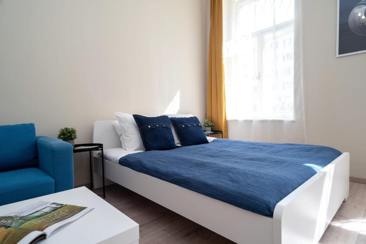 Blue Ribbon Apartment Boedapest Buitenkant foto