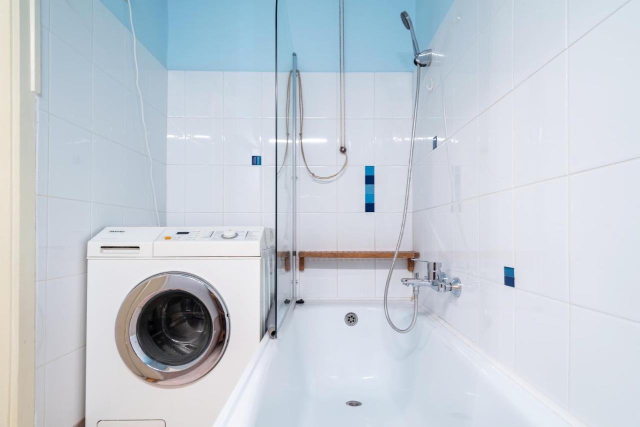 Blue Ribbon Apartment Boedapest Buitenkant foto